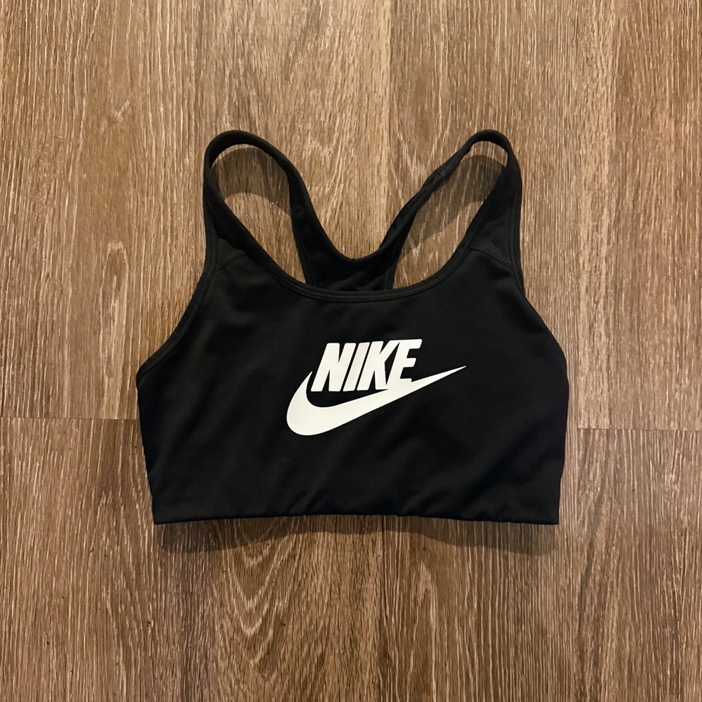 nike sports bra